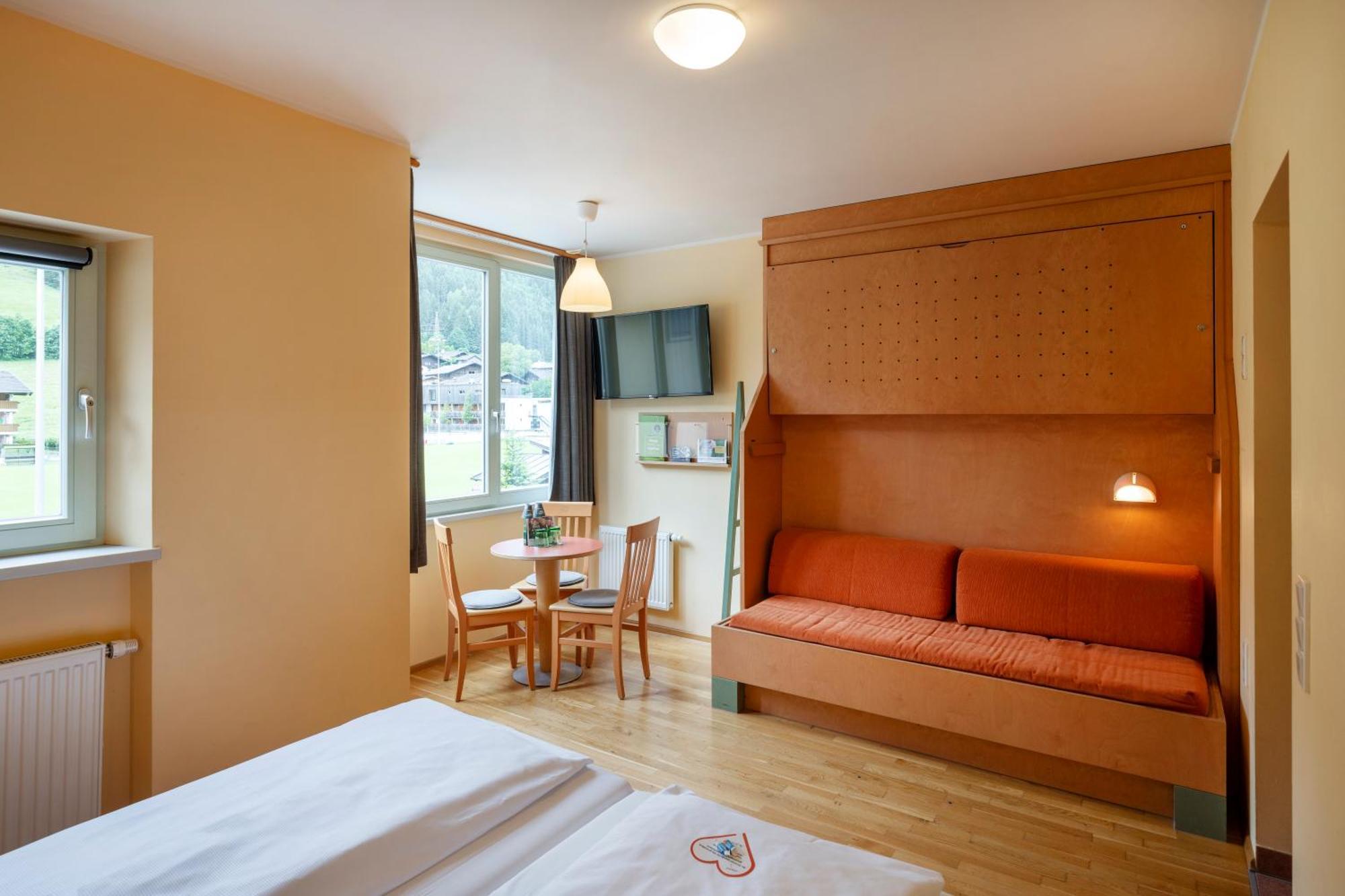 Jufa Hotel Kaprun - Summercard Included Dış mekan fotoğraf