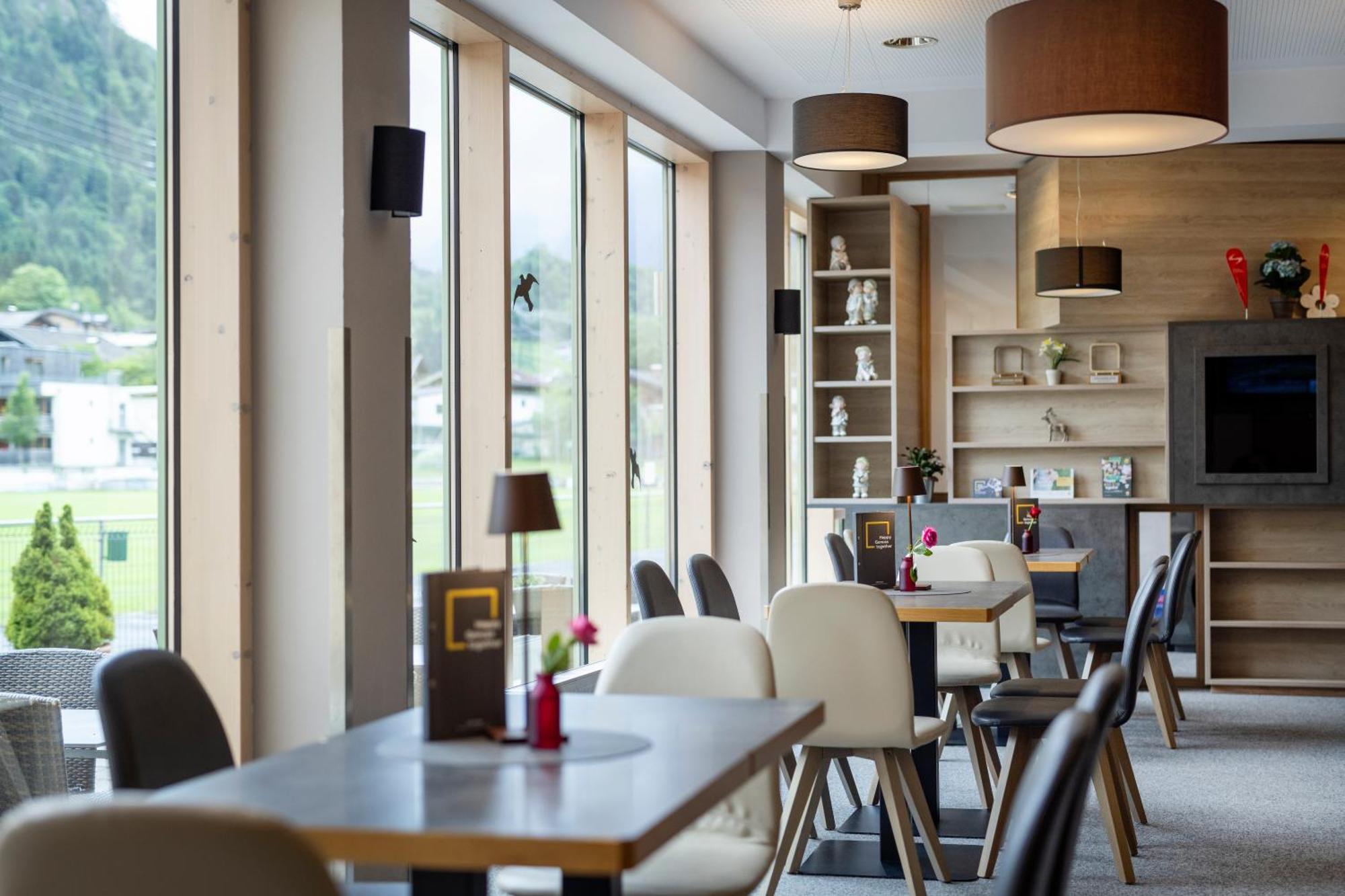Jufa Hotel Kaprun - Summercard Included Dış mekan fotoğraf