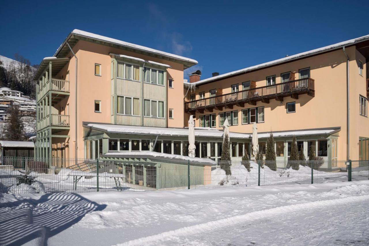 Jufa Hotel Kaprun - Summercard Included Dış mekan fotoğraf